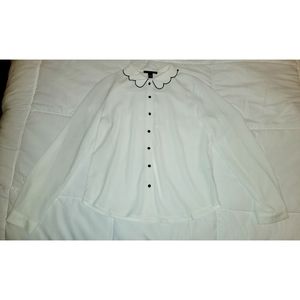 Forever 21 Scallop collar button down (M)